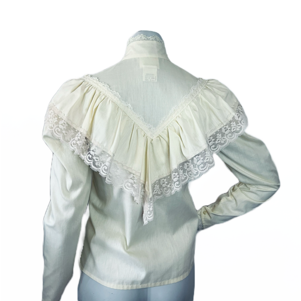 Gunne Sax Creme Victoriana Lace + Cotton Blouse — vintage 1970s Gunne Sax top