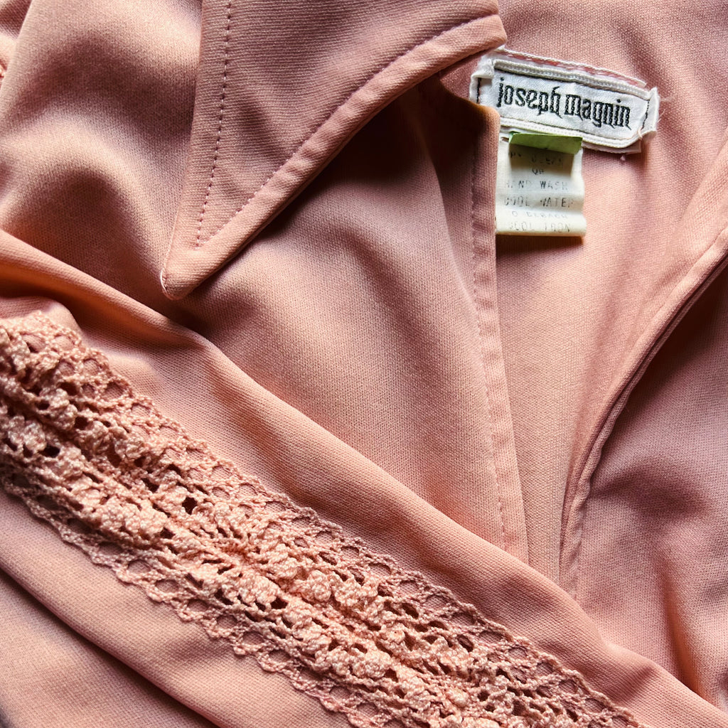 Joseph Magnin 1970s Crop Top with Crochet Sleeve Detailing — vintage 1970s Joseph Magnin top in pink