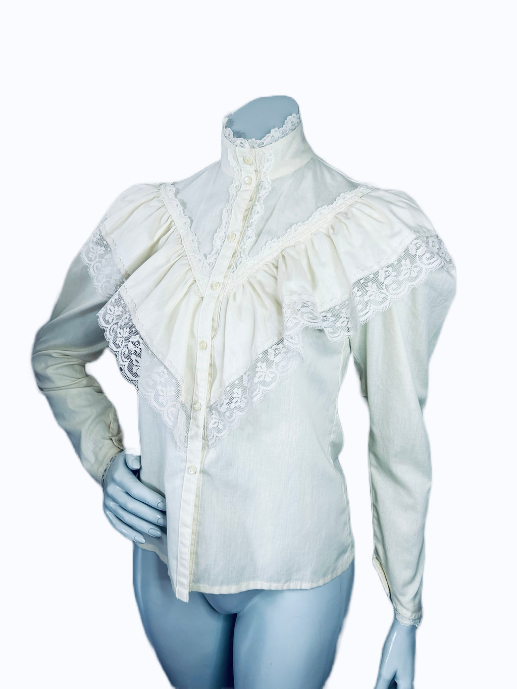 Gunne Sax Creme Victoriana Lace + Cotton Blouse — vintage 1970s Gunne Sax top