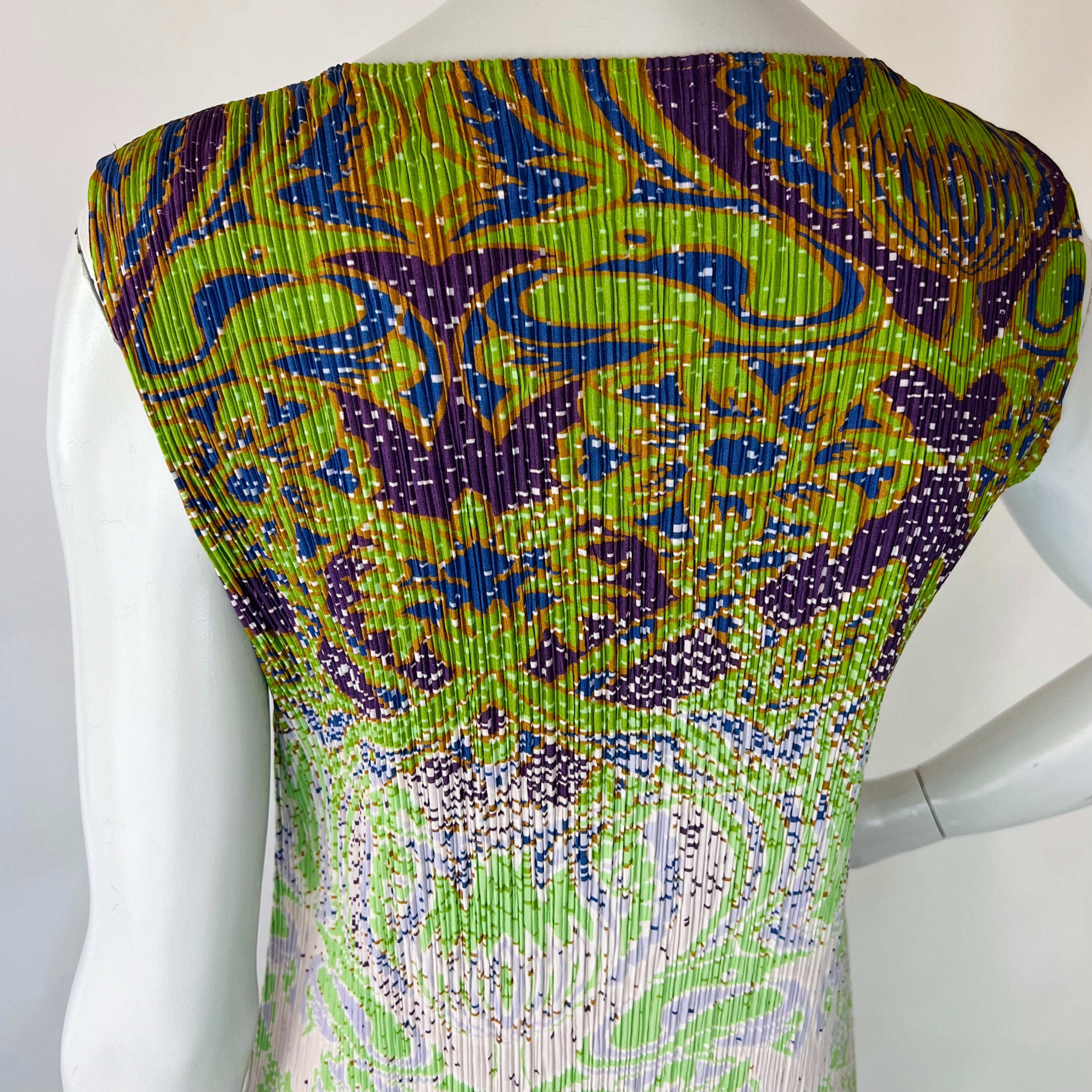 Issey Miyake Art Nouveau Print Pleated Dress — vintage Issey Miyake dress in green, purple