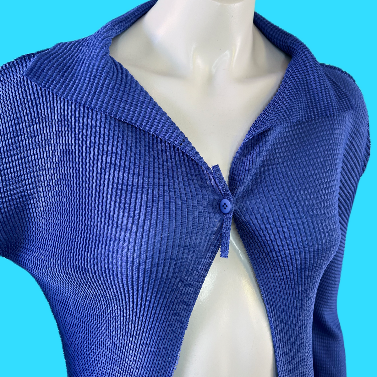 Issey Miyake Sculptural Indigo Blue Mini Duster Mesh Pleated Jacket — vintage Issey Miyake jacket in blue