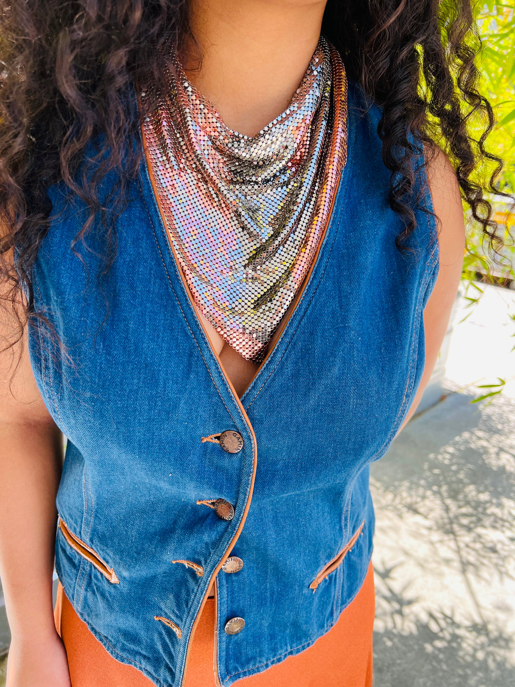 Stunning Ferrara vintage mesh bib necklace.
