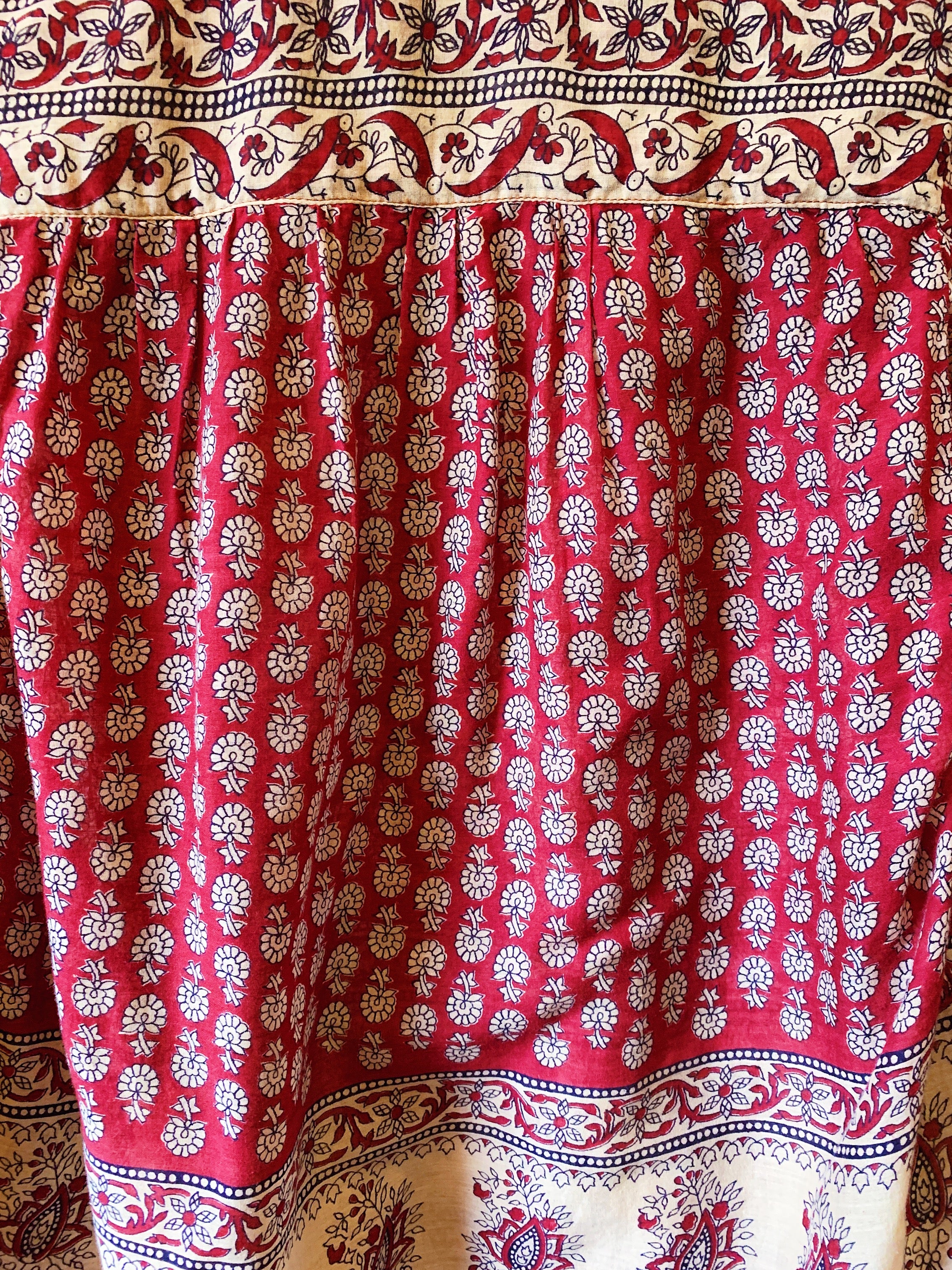 Red & Cream Floral Balloon Sleeve Indian Cotton Blouse — vintage 1970s top in ivory, red