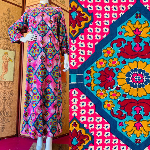 Gorgeous vintage pink block print caftan made in Thailand available now.
