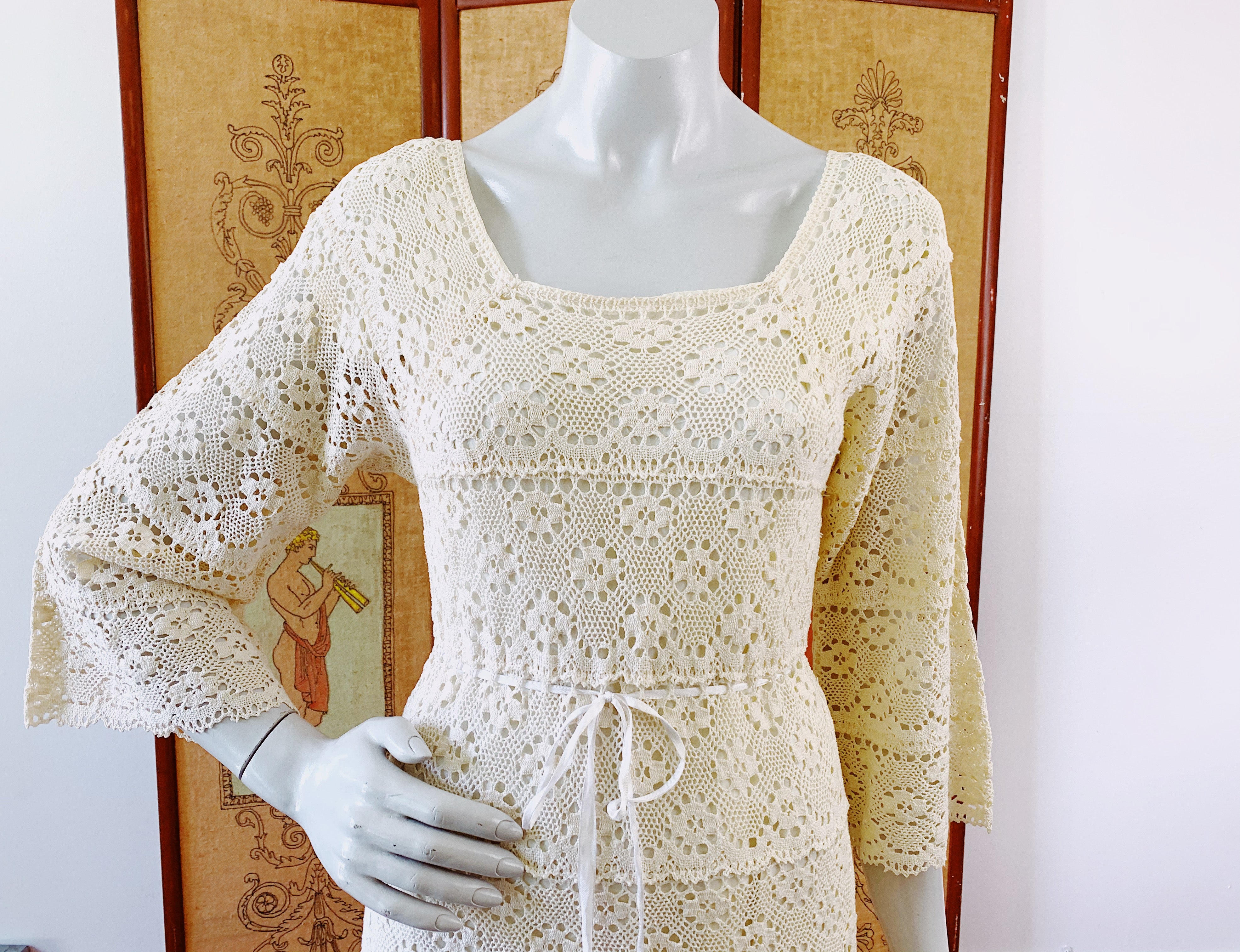 Cream Crochet Sleeve Top – Pleiadian's Valley
