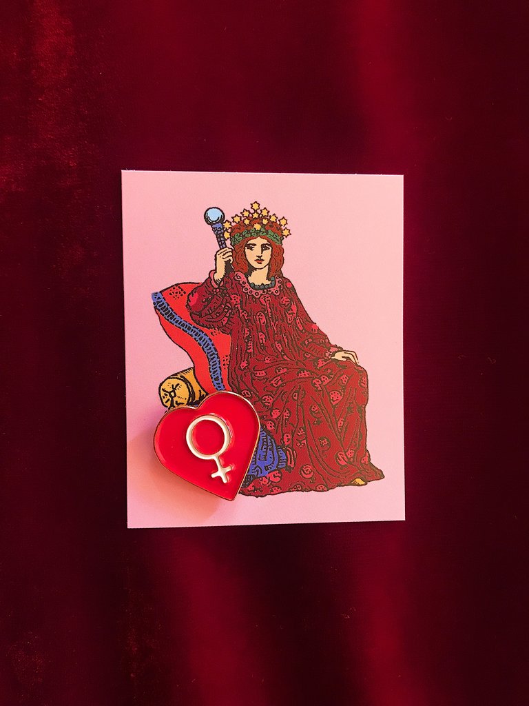 Z Custom Order ~ 3 Venus Pins