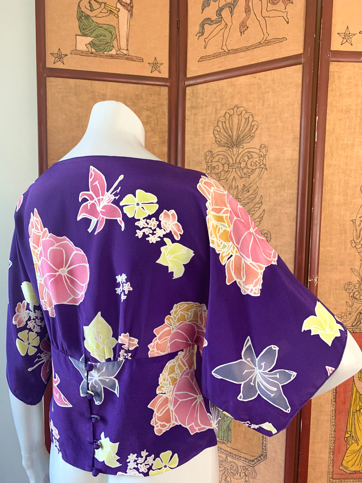 Anna Sui Purple Silk Floral Kimono Blouse — vintage Anna Sui top in purple