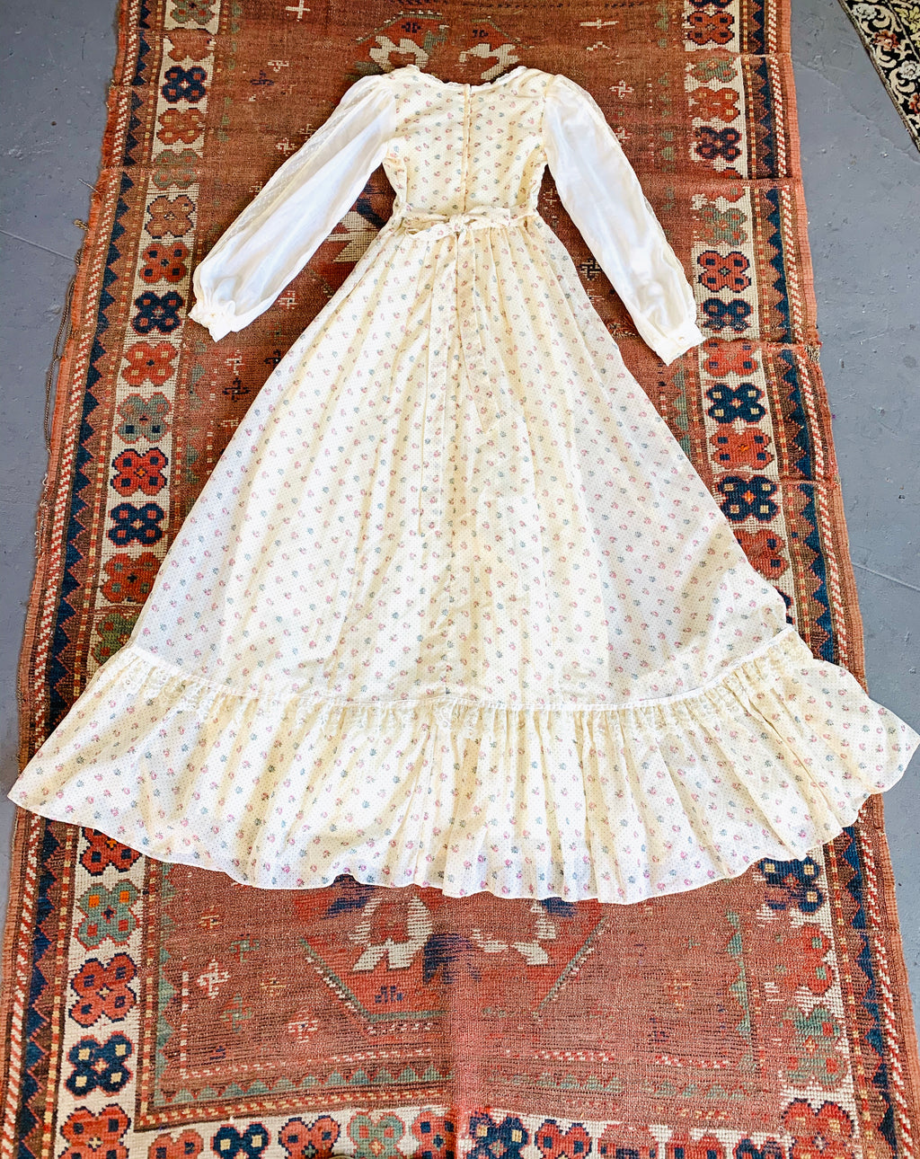 Poet Sleeve GUNNE SAX Romantic Lace Detailed Maxi Dress — vintage Gunne Sax dress