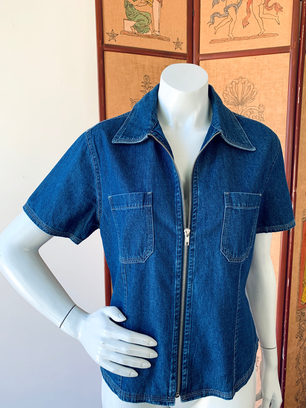 Bill Blass Zip Up Denim Short Sleeve Shirt — vintage Bill Blass top in blue