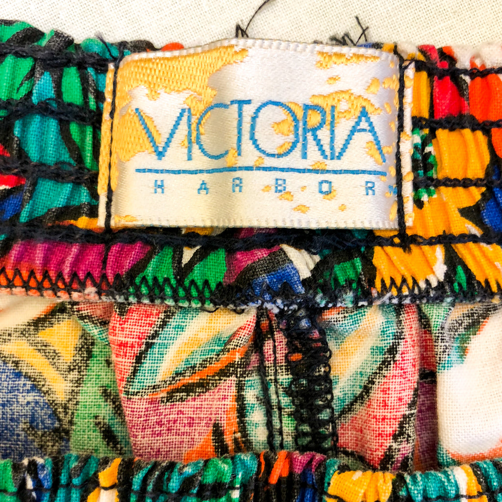 SOLD 80s Floral Print High Waisted Cotton Shorts — vintage 1980s Victoria Harbor bottoms in multicolour