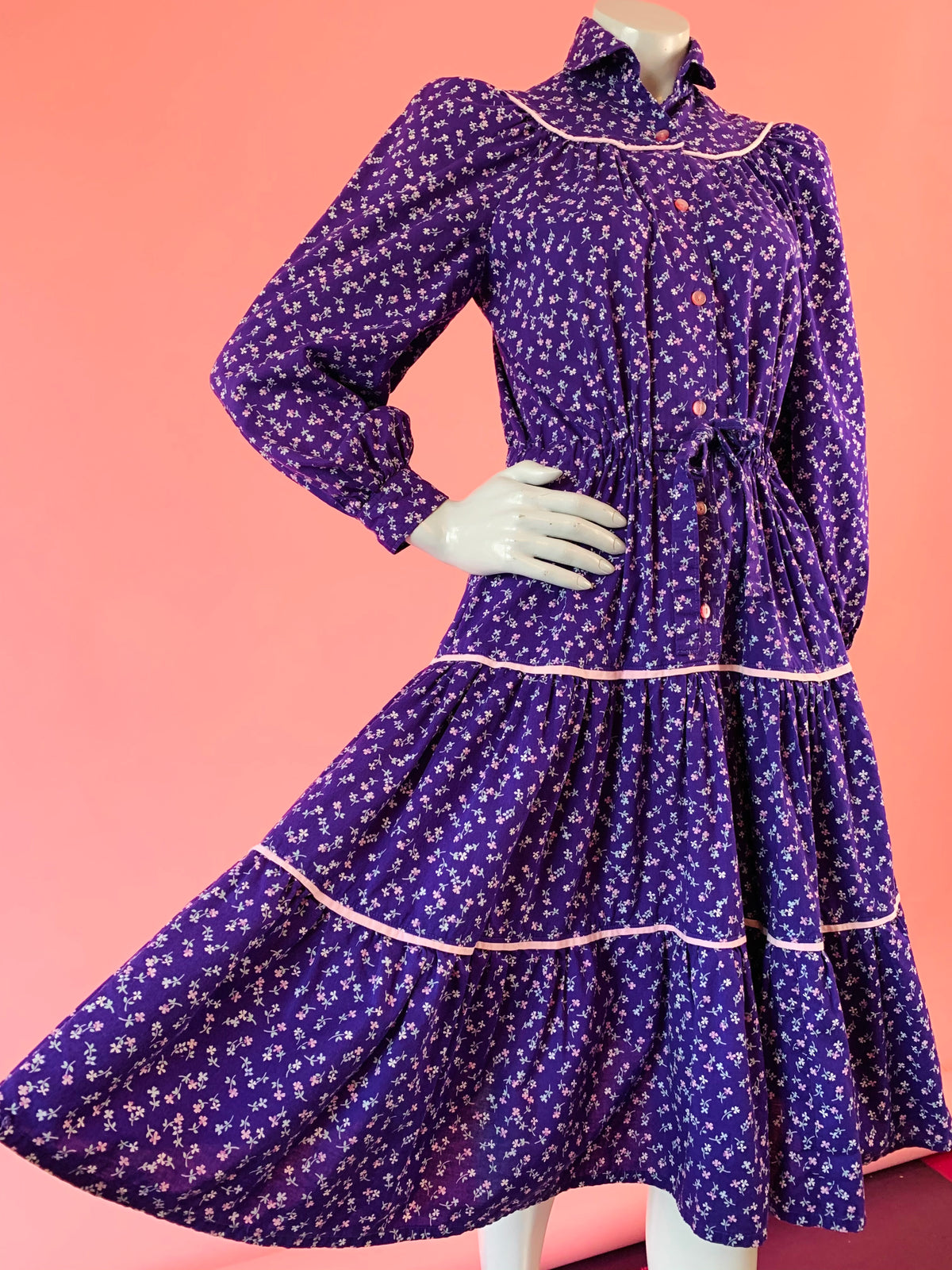 Purple Floral Cotton Prairie Dress — vintage dress in purple