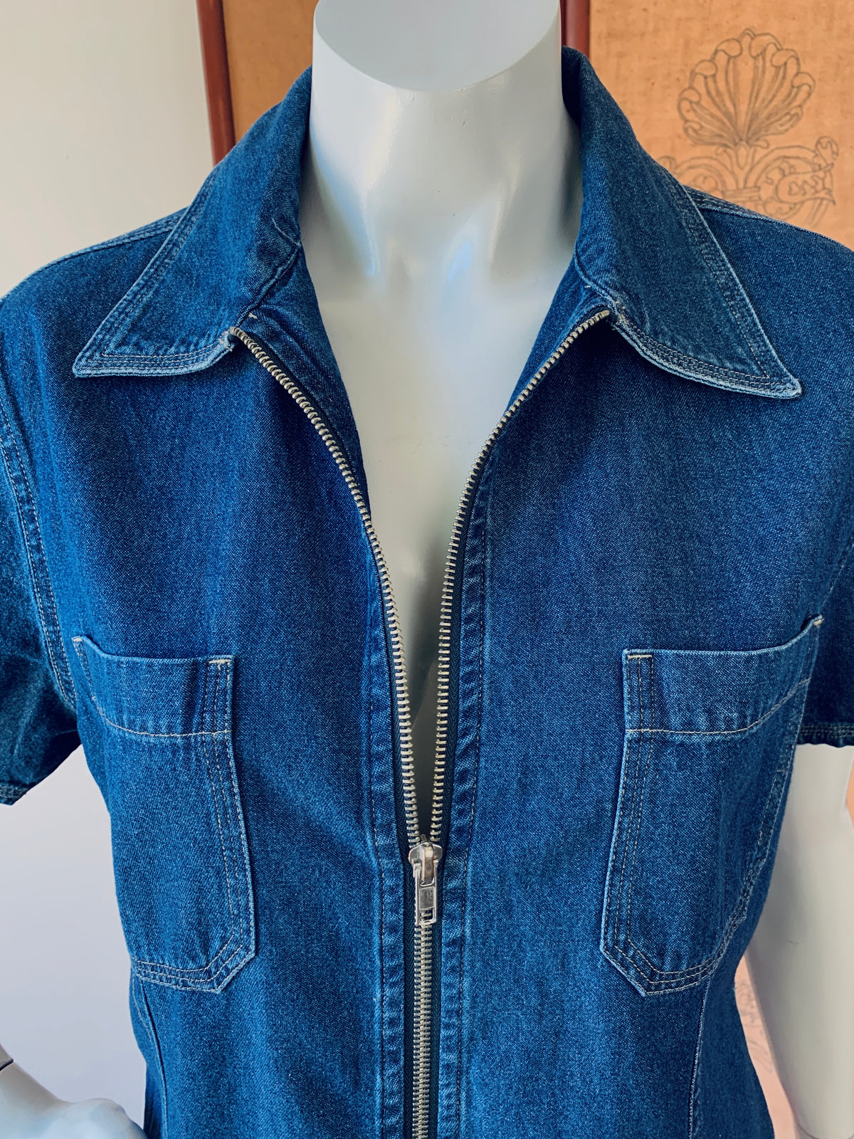 Bill Blass Zip Up Denim Short Sleeve Shirt — vintage Bill Blass top in blue
