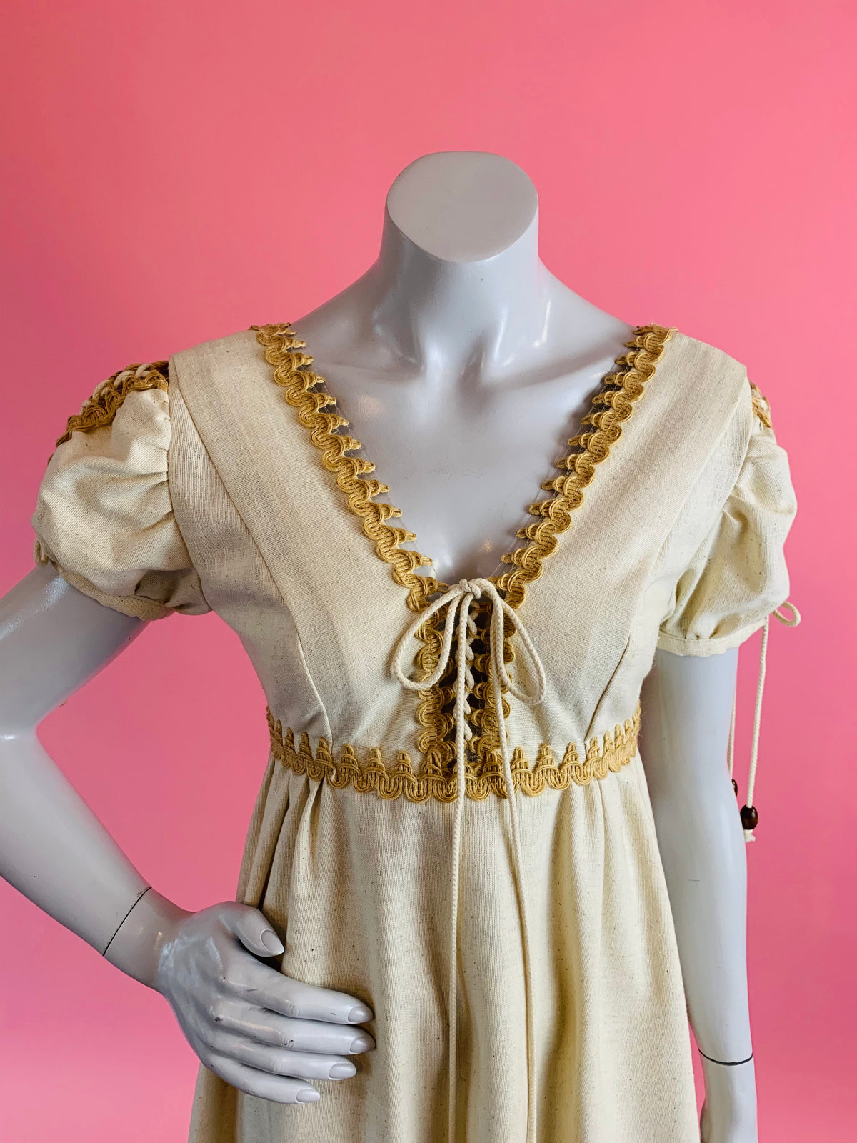 Gunne Sax Lace Up Vanilla Bean Cotton Maxi Dress — vintage 1970s Gunne Sax dress