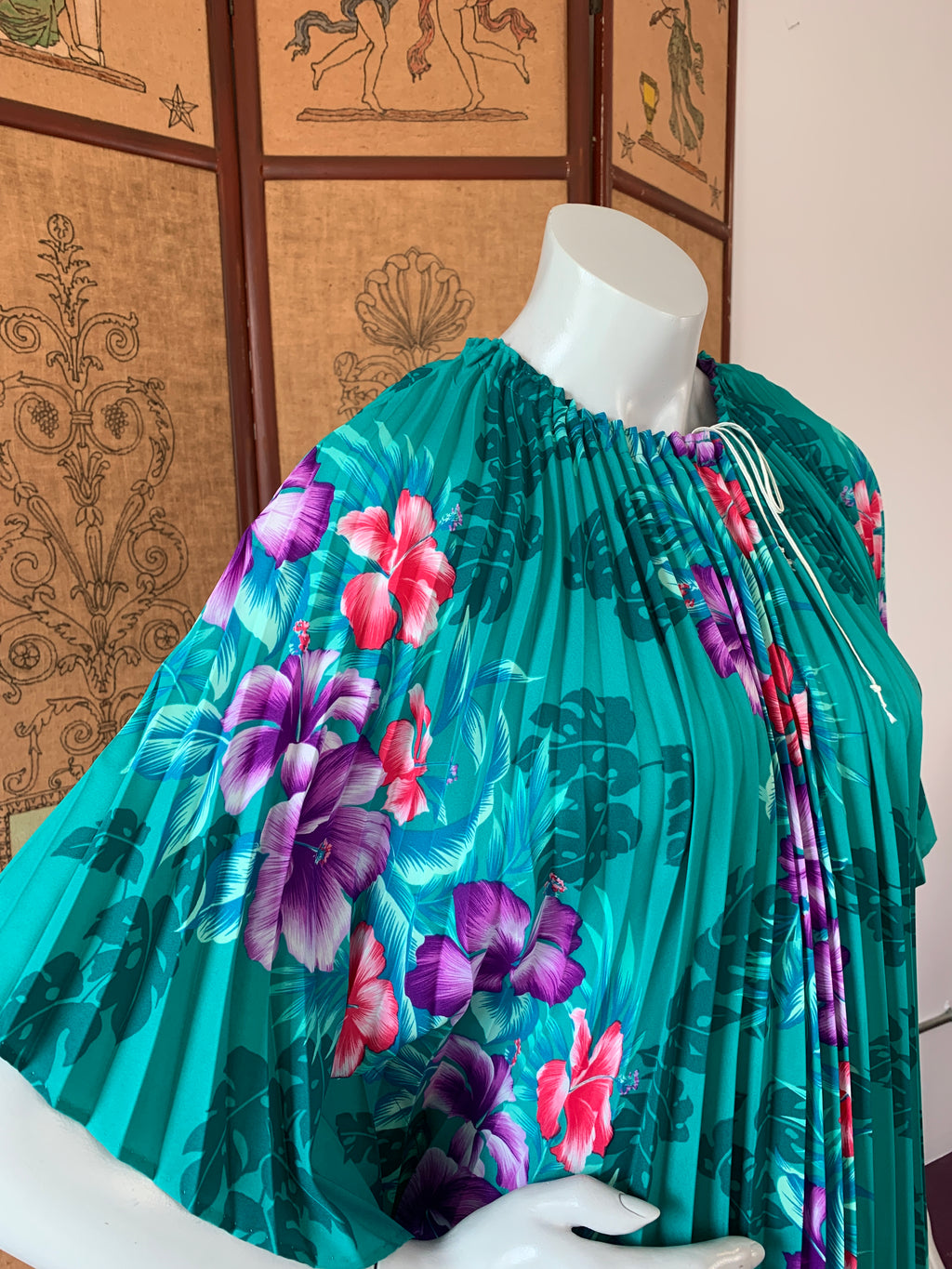 Tropical Green Crystal Pleated 70s Caftan — vintage 1970s caftan in green