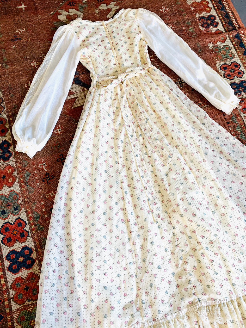 Poet Sleeve GUNNE SAX Romantic Lace Detailed Maxi Dress — vintage Gunne Sax dress