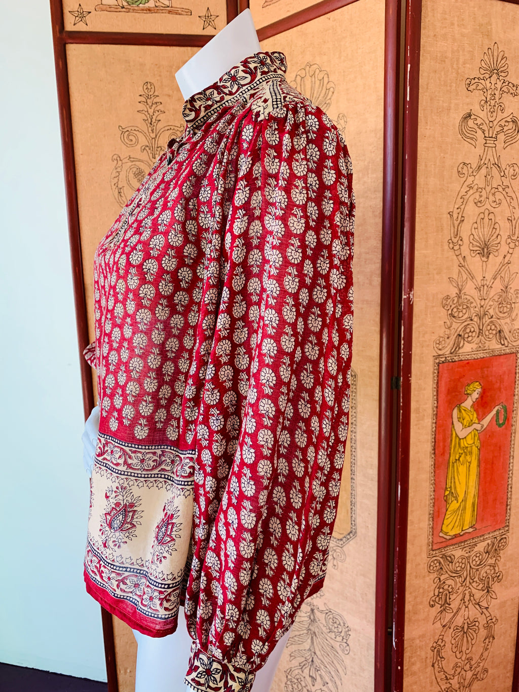 Red & Cream Floral Balloon Sleeve Indian Cotton Blouse — vintage 1970s top in ivory, red
