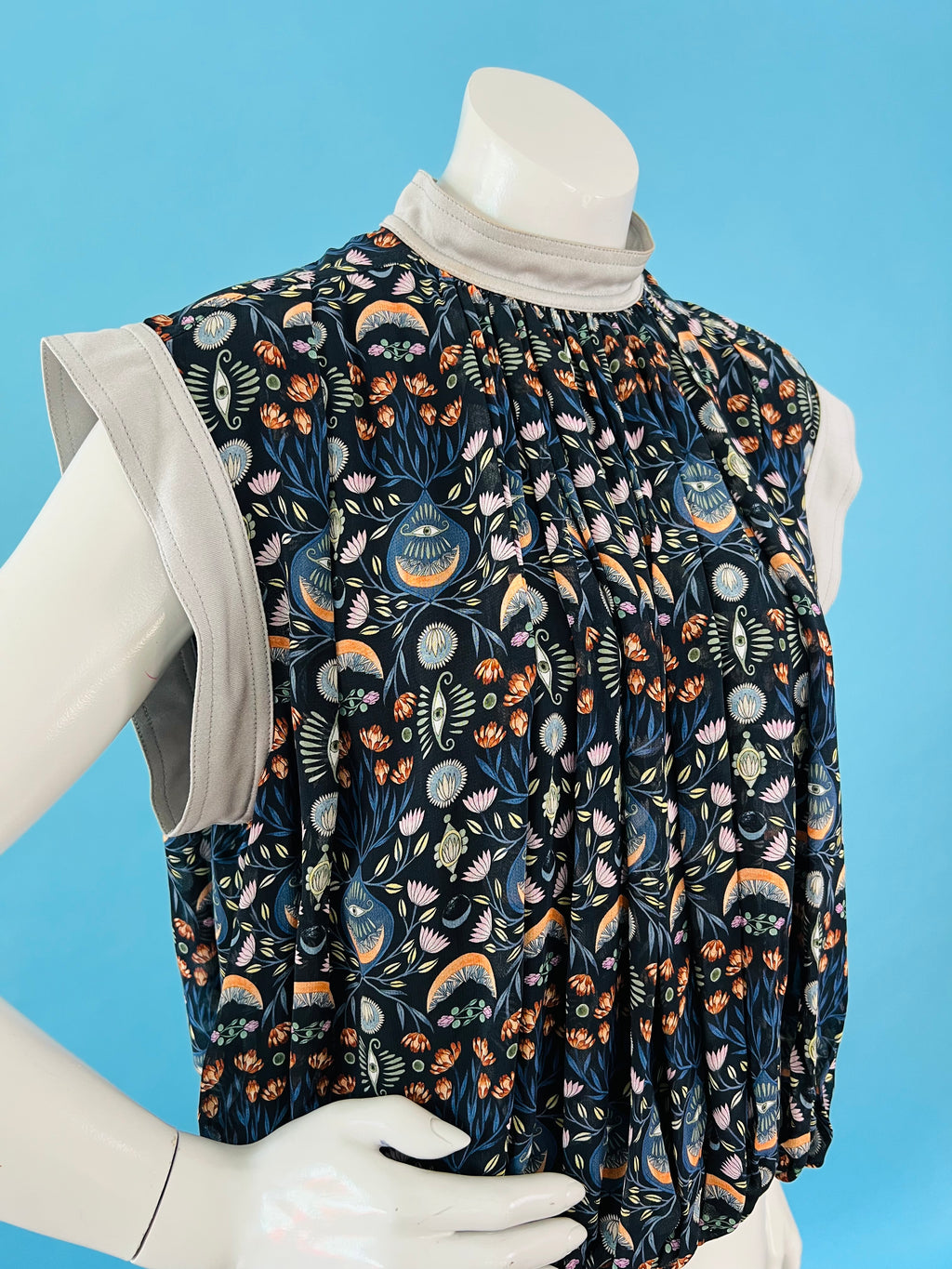 Chloe Designer Mystic Eye Print Bubble Blouse — vintage Chloe top in grey