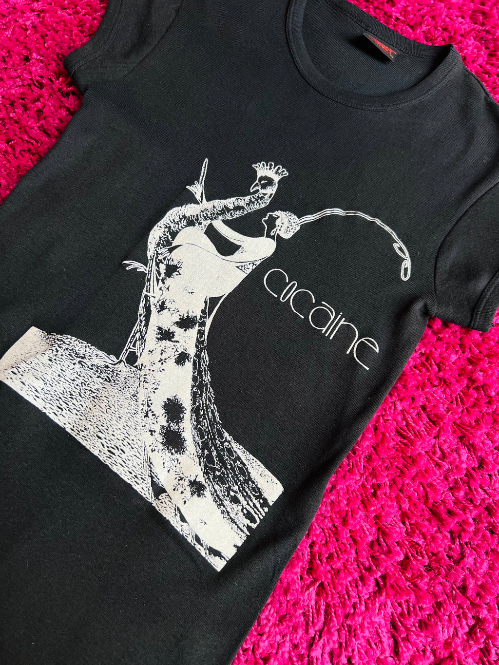 Cocaine 80s Art Deco Diamond Dust Graphic T-shirt — vintage 1980s Diamond Dust top