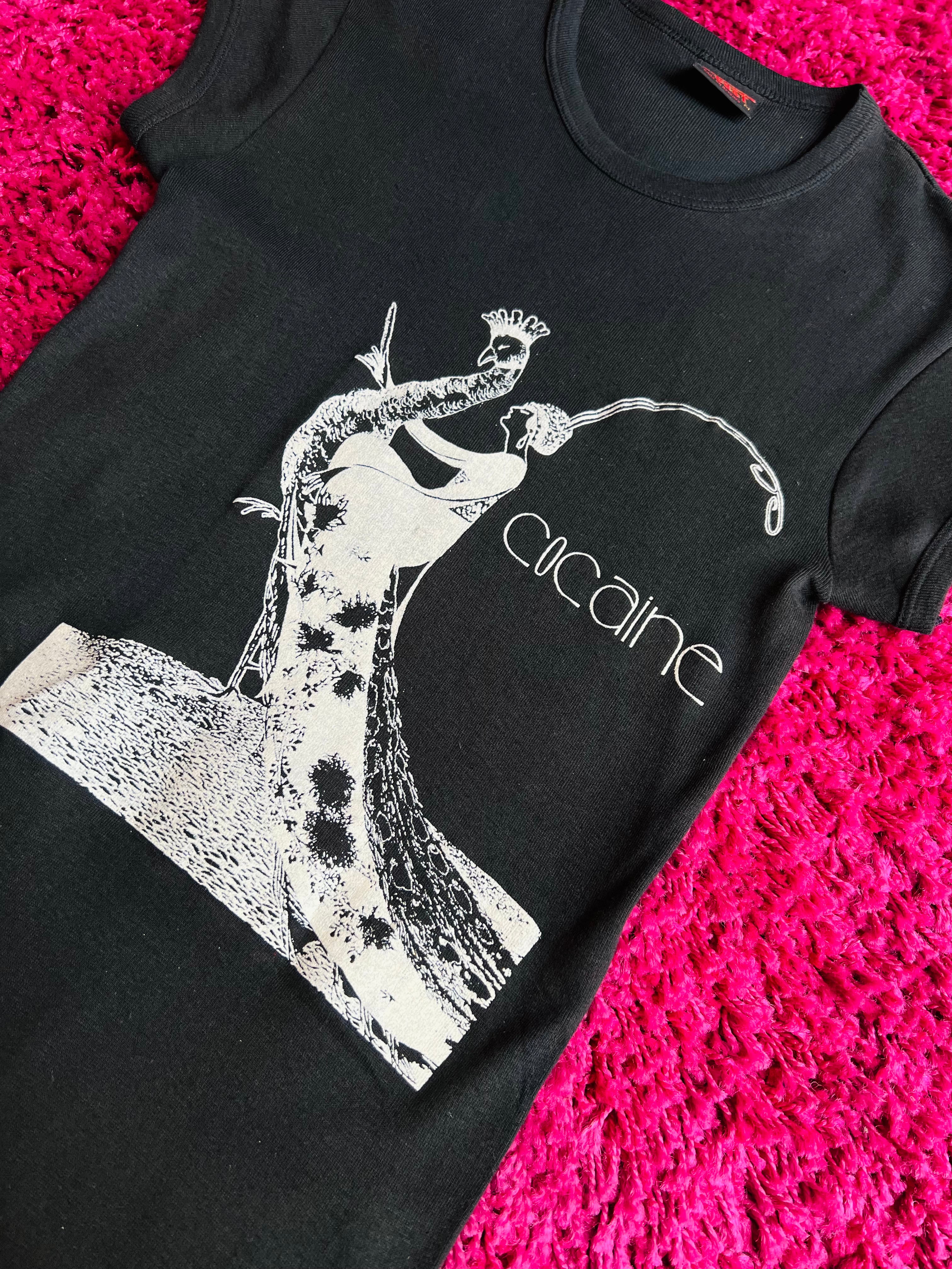 Cocaine 80s Art Deco Diamond Dust Graphic T-shirt — vintage 1980s Diamond Dust top