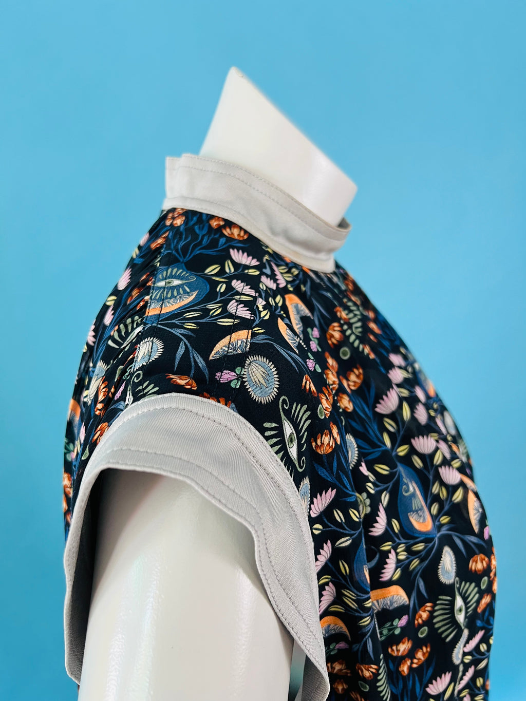 Chloe Designer Mystic Eye Print Bubble Blouse — vintage Chloe top in grey