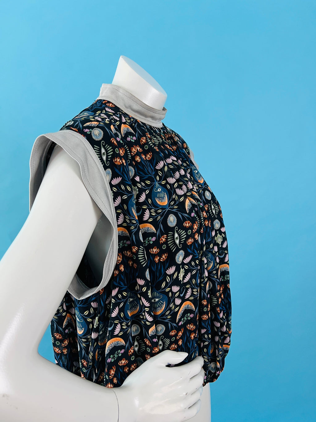 Chloe Designer Mystic Eye Print Bubble Blouse — vintage Chloe top in grey